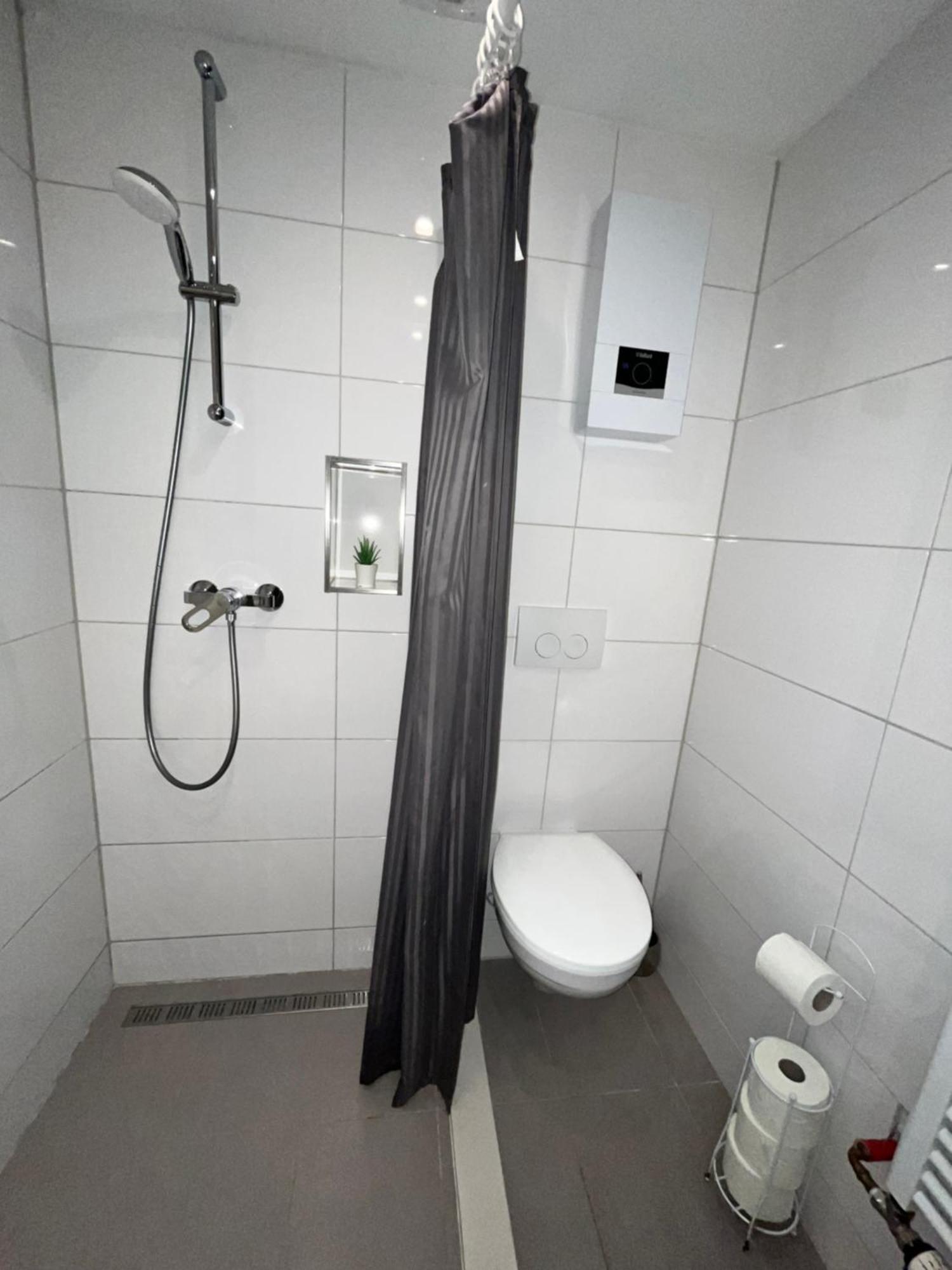 Apartment Central 10C 40Qm Wi-Fi Free Parking Calm Back House Dortmund Kültér fotó